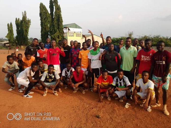 facebook_1608794306116_6747772393331023753