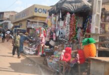 Fêtes de fin d’année 2022 : la ville d’Abengourou connaît une ambiance maussade à quelques jours de la fête de Noël