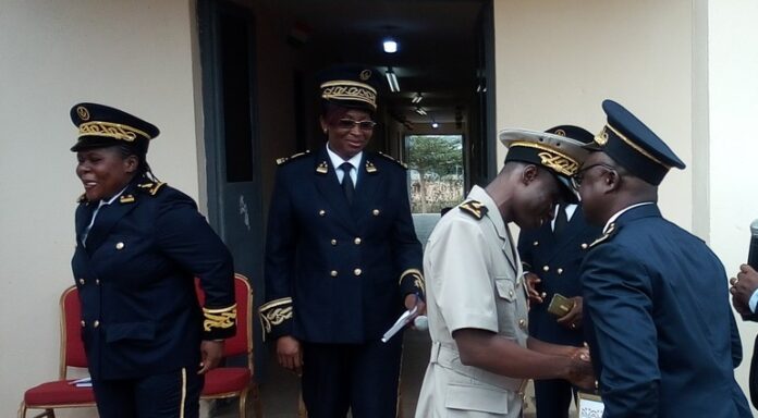 Corps-prefectoral-de-Bettie-1